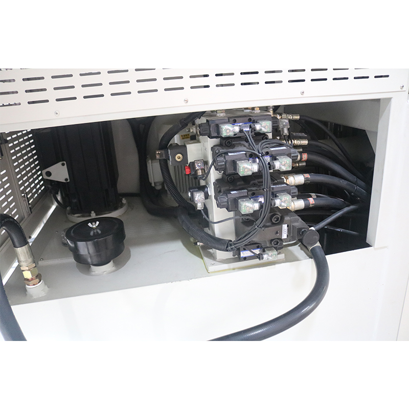 V120SD立式雙滑板注塑機 V120SD立式雙滑板注塑機